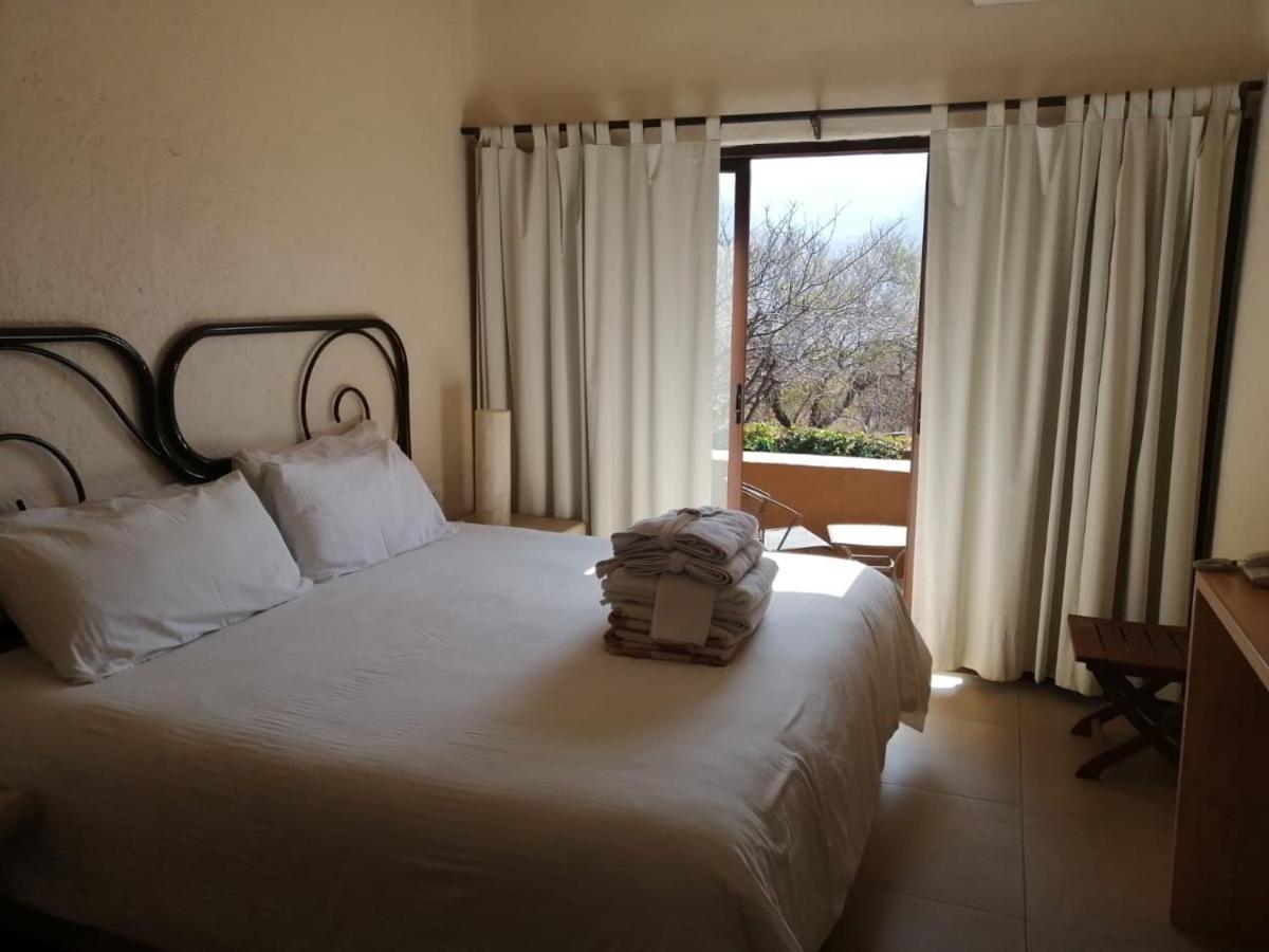 Hostal De La Luz - Spa Holistic Resort Tepoztlán Dış mekan fotoğraf