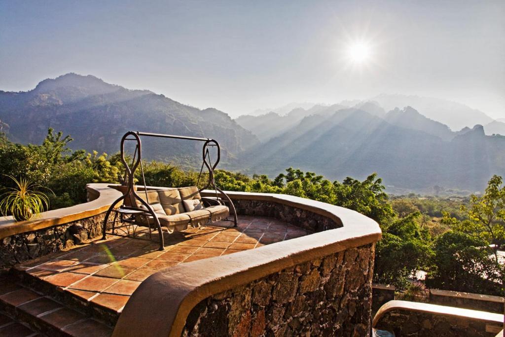 Hostal De La Luz - Spa Holistic Resort Tepoztlán Dış mekan fotoğraf