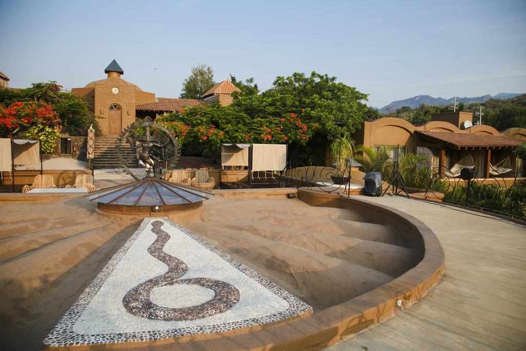 Hostal De La Luz - Spa Holistic Resort Tepoztlán Dış mekan fotoğraf